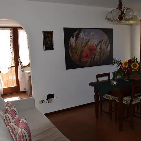 La Casa Di Natalina Querceta