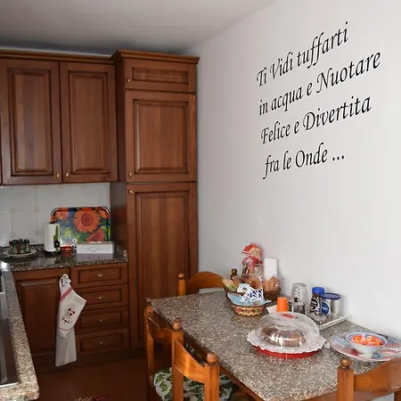 La Casa Di Natalina Querceta